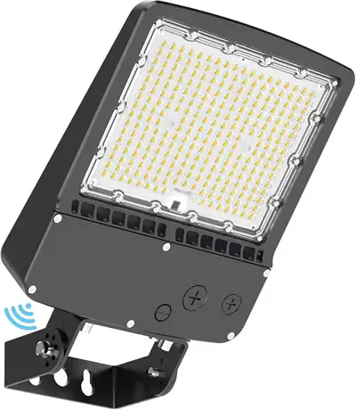 HYPERLITE 200W LED Parking Lot Light, 5000K, UL Listed, Waterpro, View more