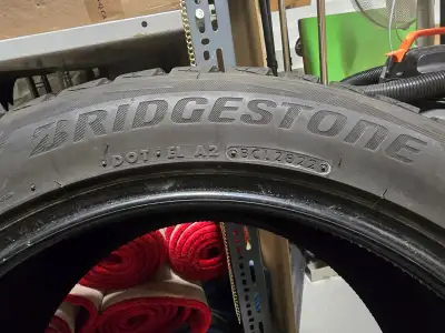 Set of 4 winter tires used only 1 season. Good for current MB GLE.