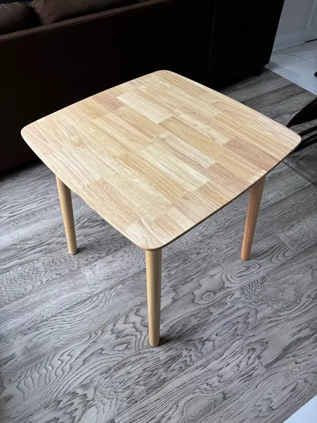 Used Coffee Table in Coffee Tables in Mississauga / Peel Region - Image 3