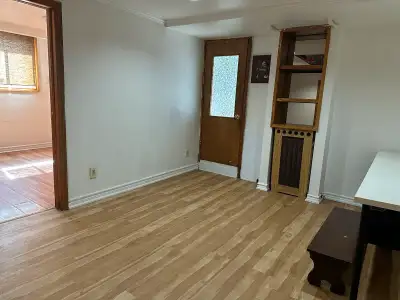 Yonge/Lawrence Basement Unit