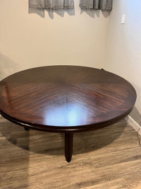 6 Foot round table. Very solid. Good shape
