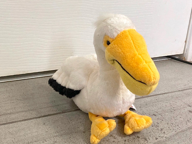 ***LIKE NEW*** Ganz Webkinz Pelican WITHOUT CODE for Sale in Garage Sales in Hamilton - Image 3