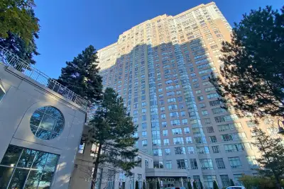 Experience the best of the Woburn area in this Condo Apt featuring a spacious interior and premium b...