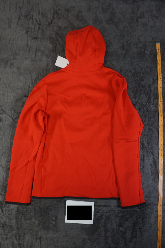 Nike Sportswear Men's Tech Fleece Tracksuit (Rare) in Men's in Mississauga / Peel Region - Image 2