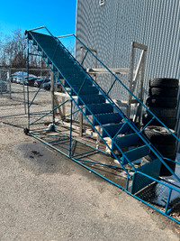 10 foot industrial ladder on wheels