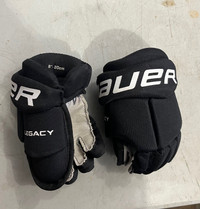 Bauer Youth Hockey Gloves