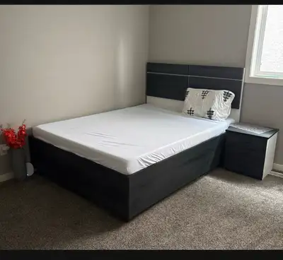 room for rent available