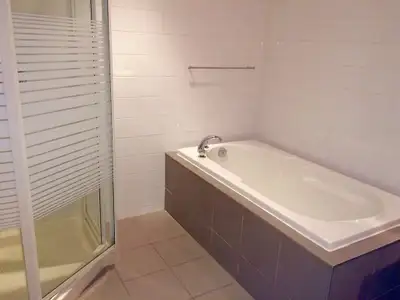 Bright & Spacious 1,100 sq. ft. Loft in the Heart of the Plateau – 5 Minutes from the Metro! Availab...