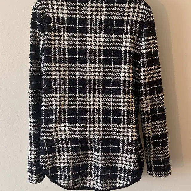 Frank Lyman Blazer in Women's - Tops & Outerwear in North Bay - Image 5