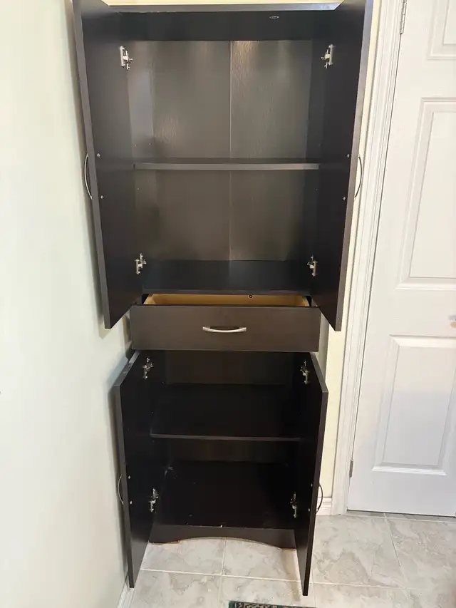 Furnished, Basement Room with Private Fridge available63826904061315123