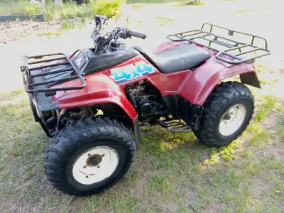 Works good, no smoke, Brakes, Lights work, Electric start, new battery, Hi/Lo range, 5 speed foot sh...