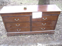 Chest of Drawers, FREE