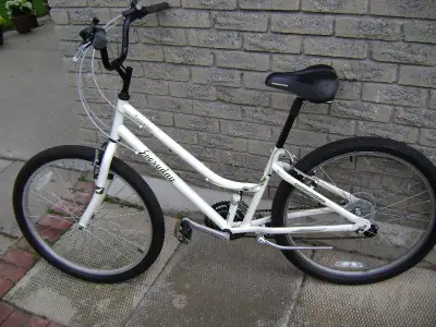 Women's Cruiser MTB bike., View more