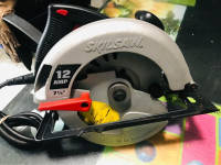 SKILSAW 12 AMPS 7 1/4” 5300 RPM