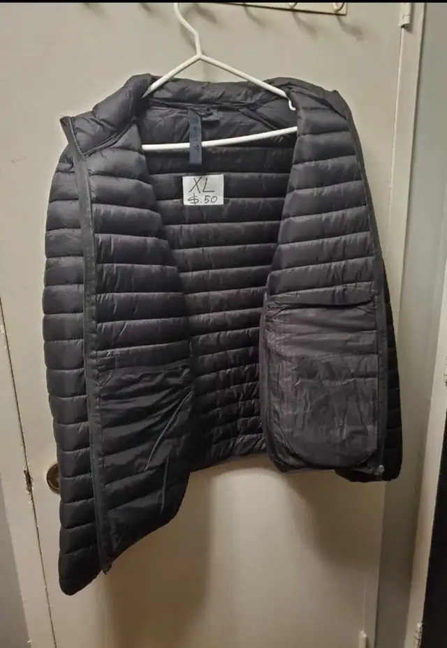 Men's Puffer Black Jacket New Size XL in Men's in Mississauga / Peel Region - Image 3