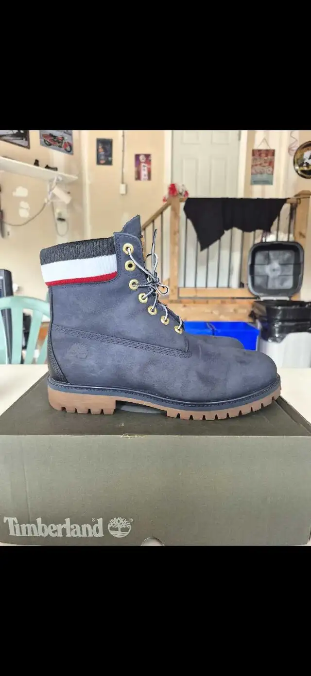 Timberland Men's Boots in Men's Shoes in Oshawa / Durham Region - Image 8