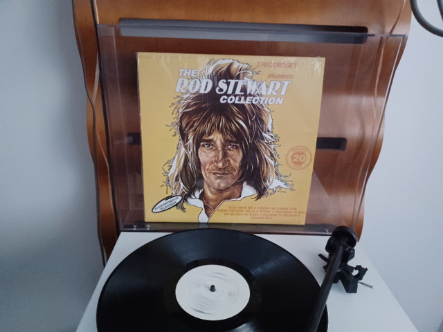 The Rod Stewart collection vinyl 2 records dans CD, DVD et Blu-ray  à Ouest de l’Île