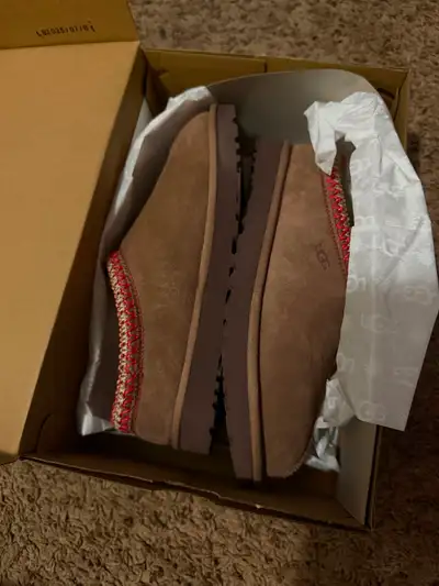 Uggs shoes, View more