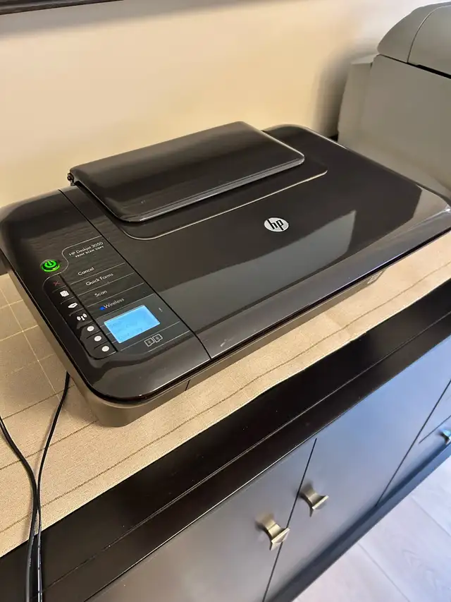 Printer HP Deskjet 3050 in Printers, Scanners & Fax in Oshawa / Durham Region - Image 6