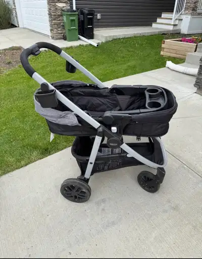 Graco Stroller, Bucket Seat & 3 Bases, View more