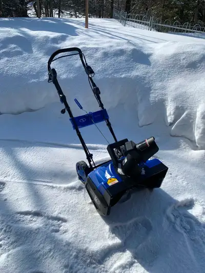 Souffleuse électrique Snow Joe SJ625e, View more