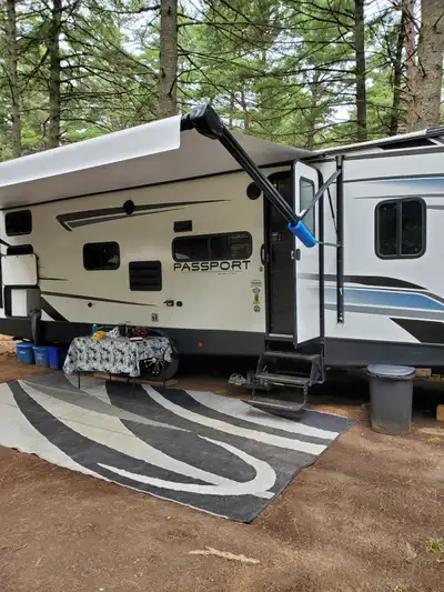 For Sale: 2021 Keystone Passport 282QB – Family-Ready Travel Trailer (Excellent Condition) Hit the r...