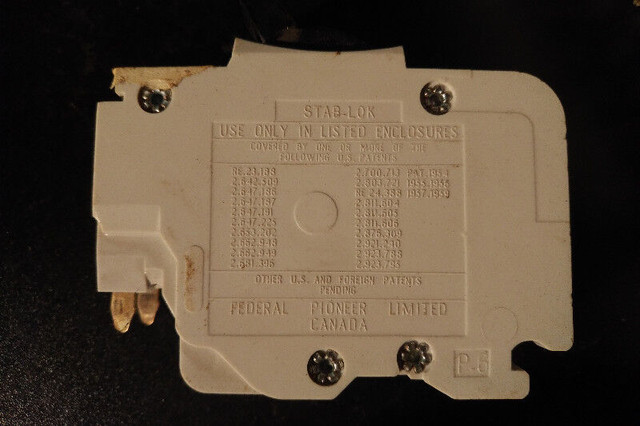27X Breakers Disjoncteurs Federal Pioneer Siemens Stab-Lok dans Électricité  à Ouest de l’Île - Image 3