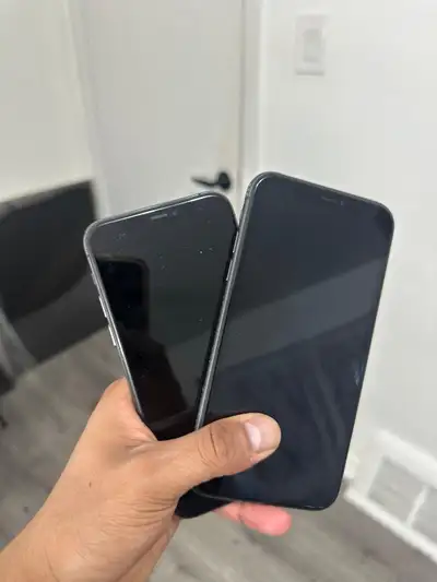 iPhone 11 / 11 PRO 64GB **Accessories Package/Delivery**, View more