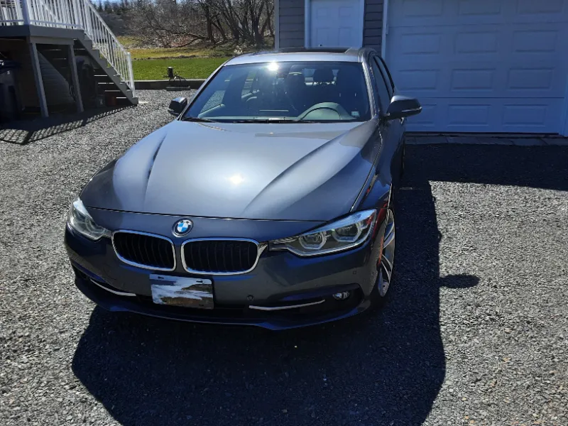 2016 BMW 328i AWD with SPORTS PACKAGE