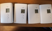 Thermostat  à vendre ( 4 )