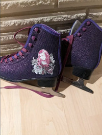 Girl skates, Disney stars, Size 2