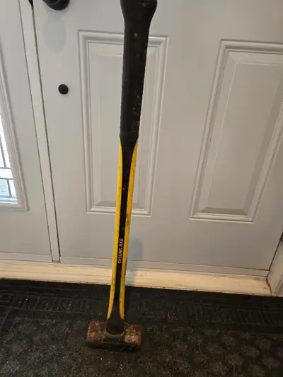 SLEDGE HAMMER COLLINS AXE, View more