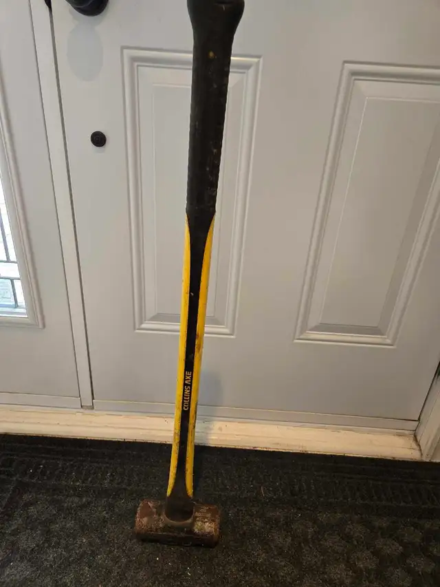 SLEDGE HAMMER COLLINS AXE in Hand Tools in Ottawa - Image 2