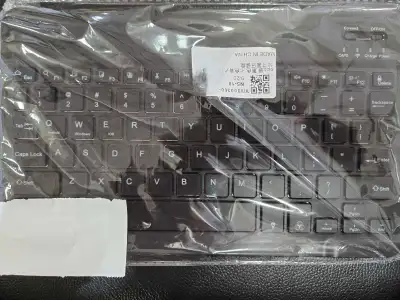 WIRELESS RGB KEYBOARD NEW, View more