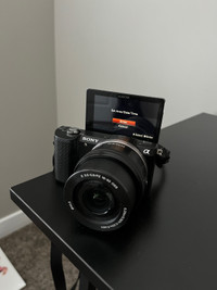 SONY APLHA A5000 (vlogging camera)