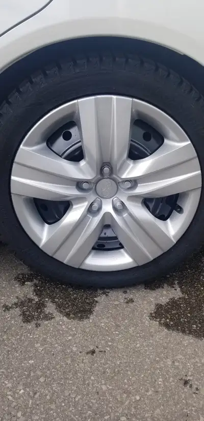 BLIZZAK WS90 WINTERS with 17 inch rims on all 4, only used for a total of 6 months. Price is negotia...