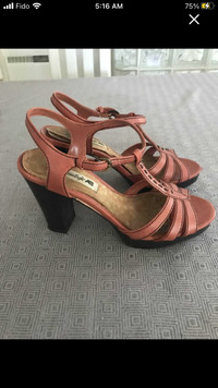 Américain Eagle Women’s Sandals/ Shoes Size6.5 - Chaussures 6.5