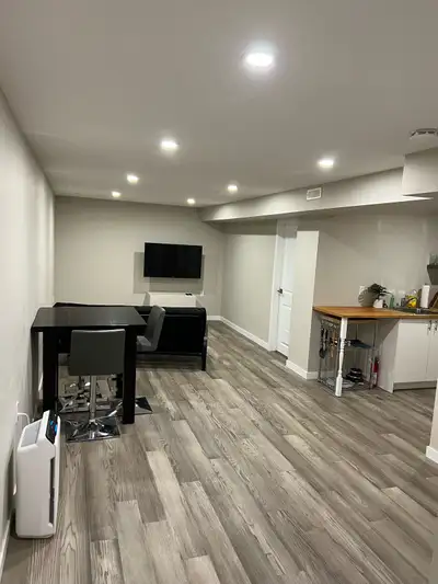 Recently Renovated room for rent. Room comes fully furnished. Shared common area and bathroom. No dr...