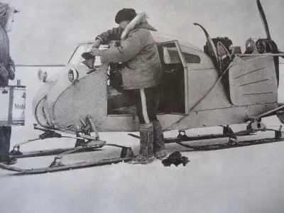 Photo Snowmobile  Auto-neige  Ski-Doo  ONF 1950, View more