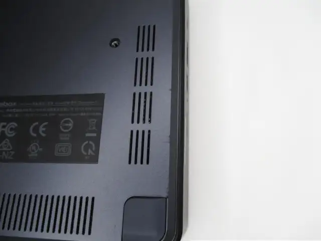 Asus ChromeBox 3 Celeron 3865U 1.8Gh 4GB DDR4 32GB SSD WiFi HDMI in Desktop Computers in City of Toronto - Image 8