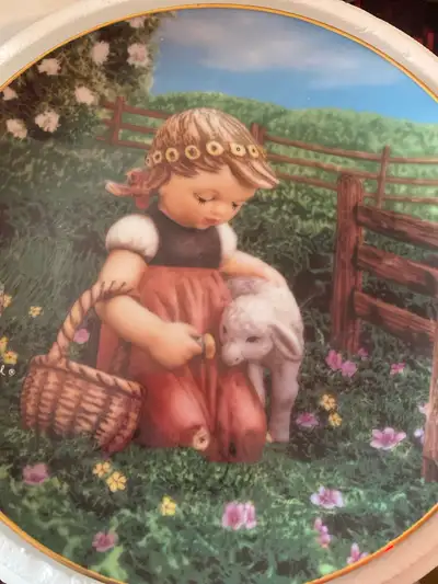 MJ Hummel plate “favorite pet “, View more