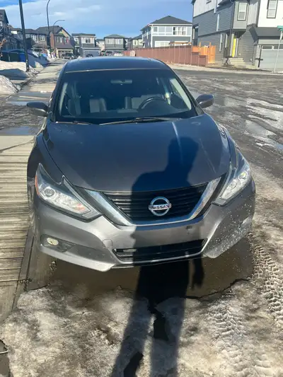 For sale is a clean and reliable 2018 Nissan Altima sedan that drives smoothly, is great on gas, and...