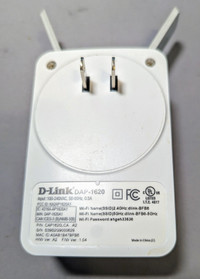 D-LINK DAP-1620 AC 1200 WIFI RANGE EXTENDER