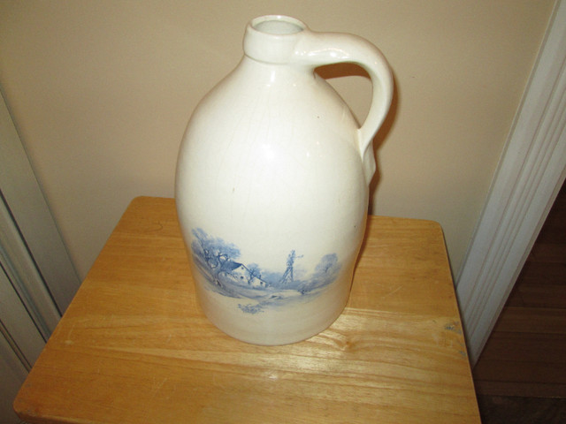 GLAZED JUG in Home Décor & Accents in New Glasgow