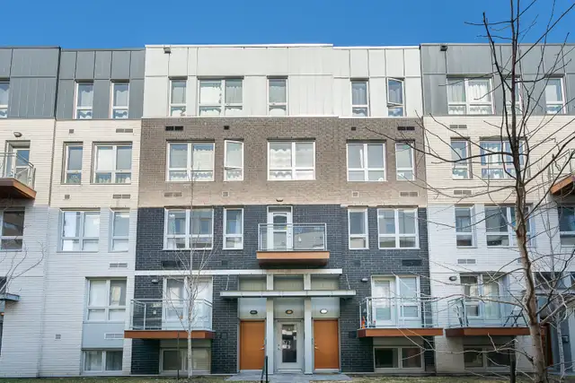 Tres beau condo au coeur d'Hochelaga avec mezzanine et terrasse in Long Term Rentals in City of Montréal - Image 13
