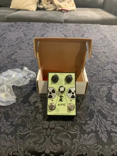 Pedal preamp j rockett APE , View more