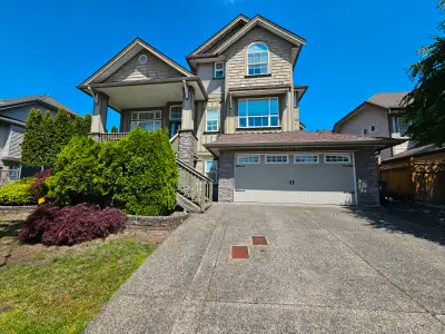$4,300 / 4br - 2590ft2 - 4 bed, 2.5 bath, and den to rent
