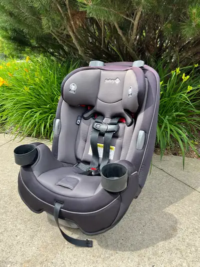 Safety 1st Grow & Go Car Seat – Rear/Forward/Booster – 2020, View more