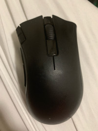 razer deathadder wireless hyperspeed v2