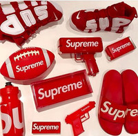  Elevate Your Style with Supreme Gear! Exclusive Drops